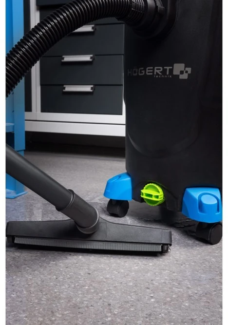 Wet and dry universal vacuum cleaner 20 l