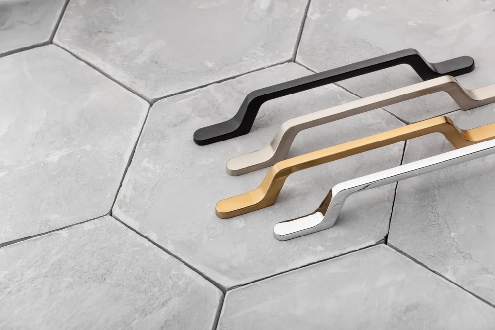 Zamak handle FLAVIO C=128 mm juodas matt
