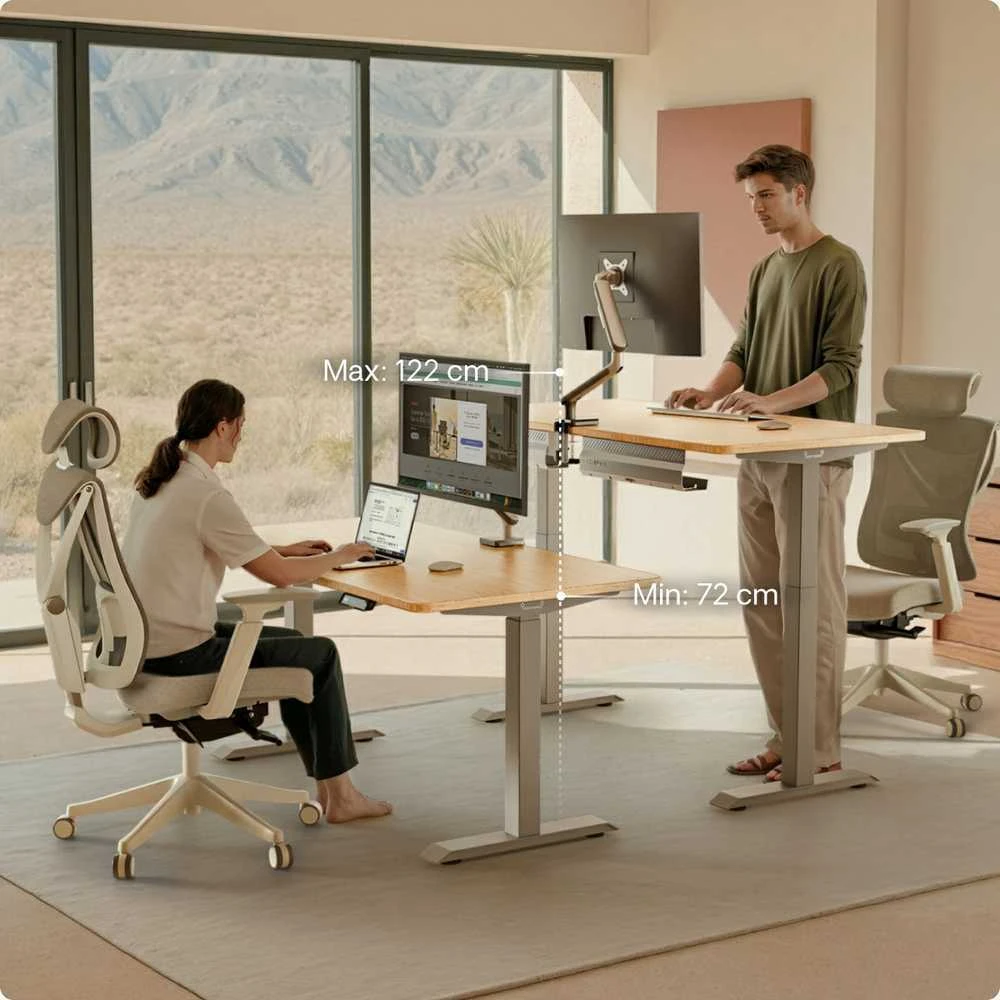 Elektrinis reguliuojamo aukščio stalas Desktronic HomeOne Bambukas/Pilkas, 140x70cm, Dvigubas motoras, USB ir USB-C įkrovimo lizdai
