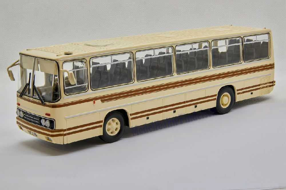 Autobuso „Ikarus 256” modelis, 3+