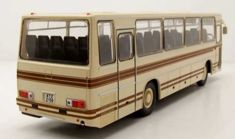 Autobuso „Ikarus 256” modelis, 3+