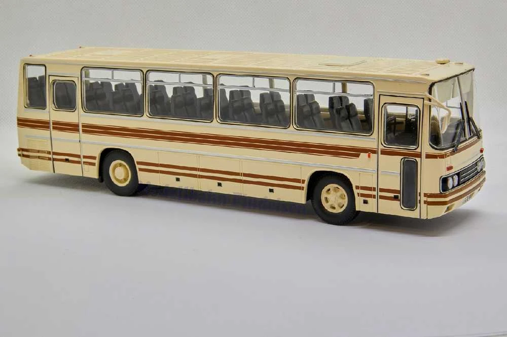 Autobuso „Ikarus 256” modelis, 3+