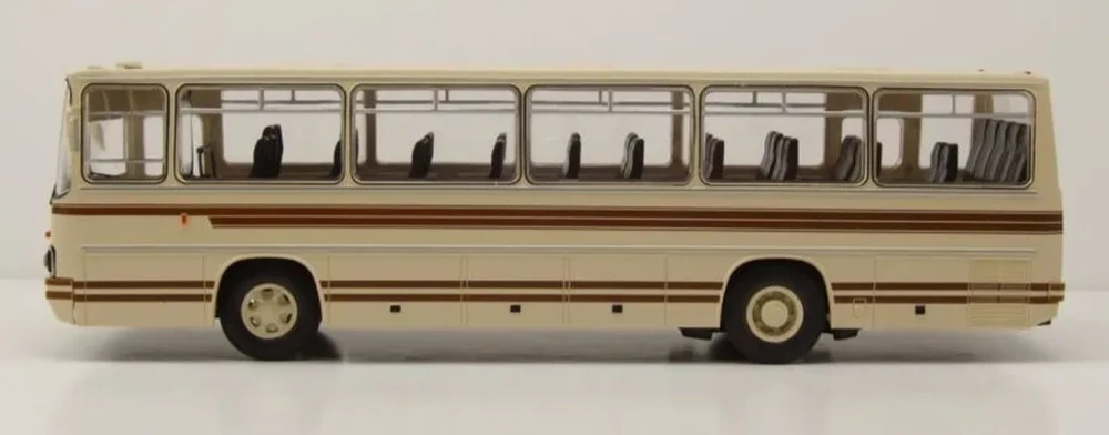 Autobuso „Ikarus 256” modelis, 3+