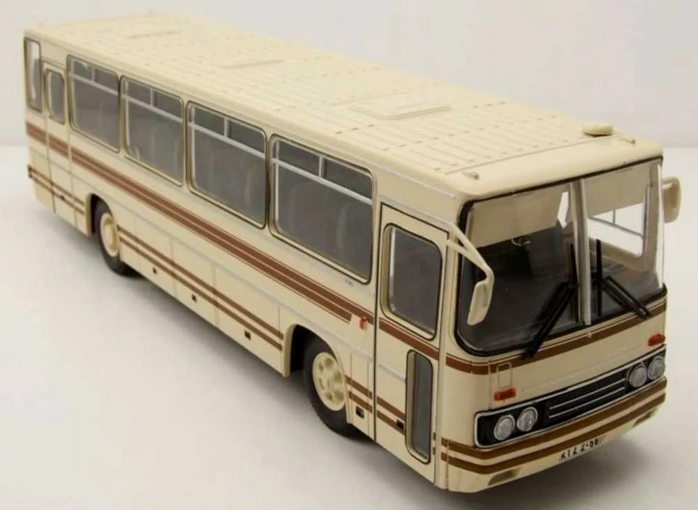 Autobuso „Ikarus 256” modelis, 3+