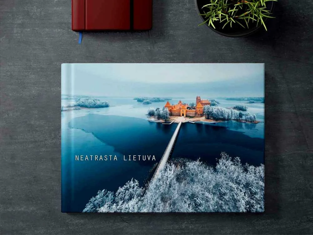 KNYGA "Neatrasta Lietuva"