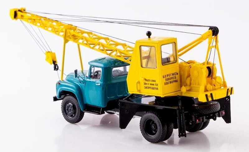 Sunkvežimio krano „AK-75V (Zil 130)” modelis, 3+