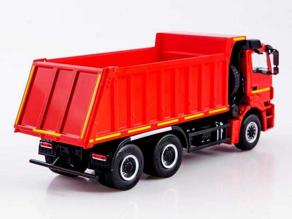 Sunkvežimio savivarčio „Kamaz 6520-21010-53” modelis, 3+