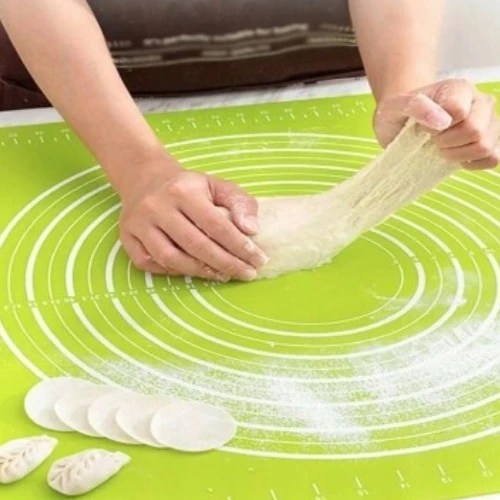 Winder Home Didelis XL silikoninis tešlos kočiojimo kilimėlis žalia spalva + silikoninis tešlos kočėlas žalias – rinkinys