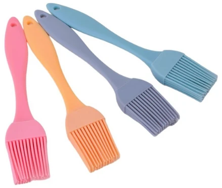 Winder Home Stiklinis aliejaus butelis juodas, 500 ml – rinkinys 2 vnt. + silikoninis teptukas kepimui