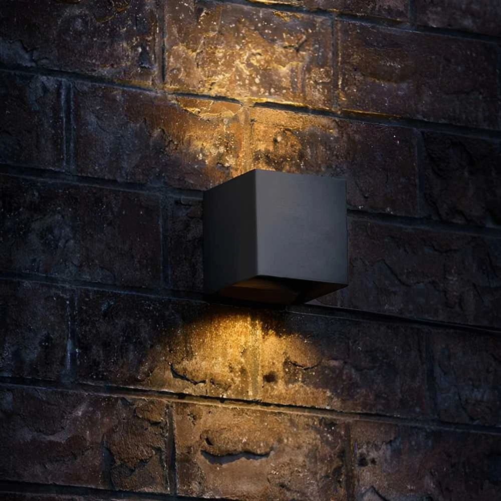 Fasado šviestuvas dvipusis LED 6W 520Lm 2700K IP54, VIDEX VL-AR04-062B | ERIC-Juodas (šiltai balta šviesa), juodas – Dvipusis šviesos srautas