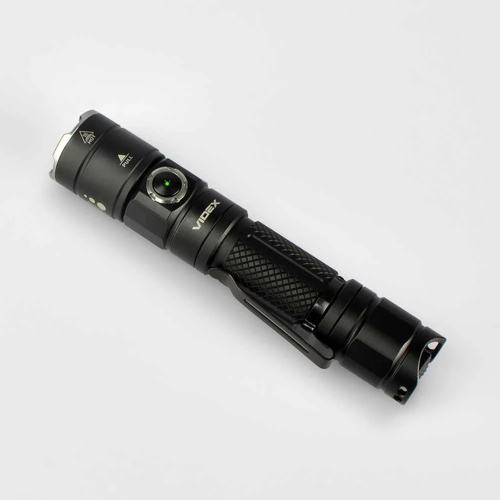 Įkraunamas kišeninis LED žibintuvėlis Luminus SST40 10W, 1200Lm 5000K, Li-ion 18650 2200mAh, VIDEX VLF-A105Z – Optinis priartinimas tiksliam spindulio fokusavimui