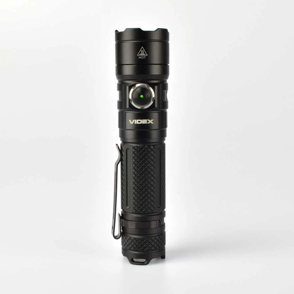 Įkraunamas kišeninis LED žibintuvėlis CREE XHP50.2 20W, 4000Lm 6500K, Li-ion 21700 4000mAh, VIDEX VLF-A406 – Kompaktiškas dydis ir kompromisų neturinti galia