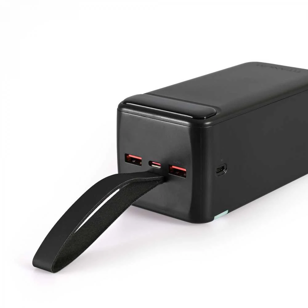 Didelės galios išorinė baterija 50000mAh 22.5W, Micro USB / Type-C / 2xUSB, greitas įkrovimas, juoda, TITANUM TPB-741S-B Juodas – Ekstremalios talpos maitinimo stotelė keliautojams ir ilgai autonomijai krizėse
