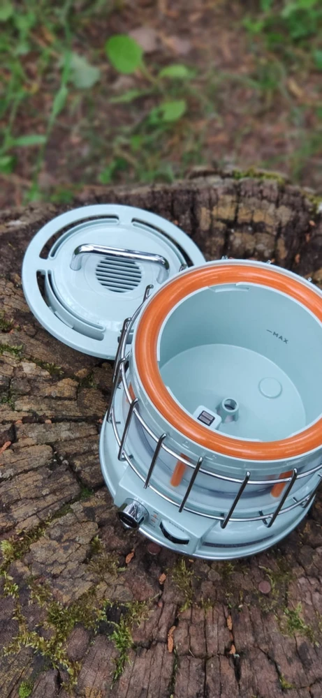 „Flextail Max Lantern“ drėkintuvas stovyklavimui