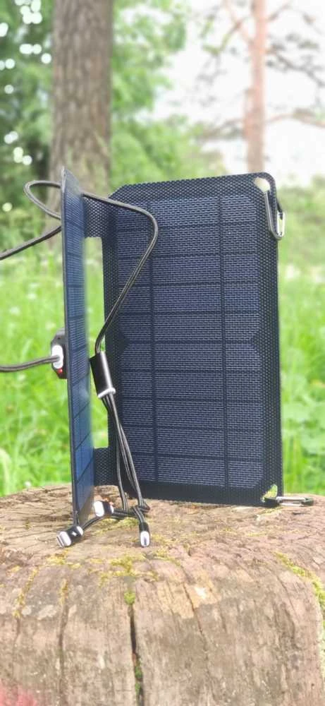 Nešiojamas saulės panelis 10W, Mono+ETFE, 1 USB, 252x163x17mm (atvertas 252x325x14mm), IP68, 300g, VIDEX VSO-F510U – Sulankstomas kišeninio dydžio modulis greitam telefonų įkrovimui plaukiant valtimi