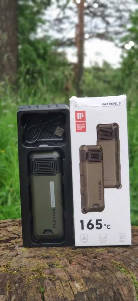 Nešiojamas du viename uodus atbaidantis Flextail Max Repel S (žalias)