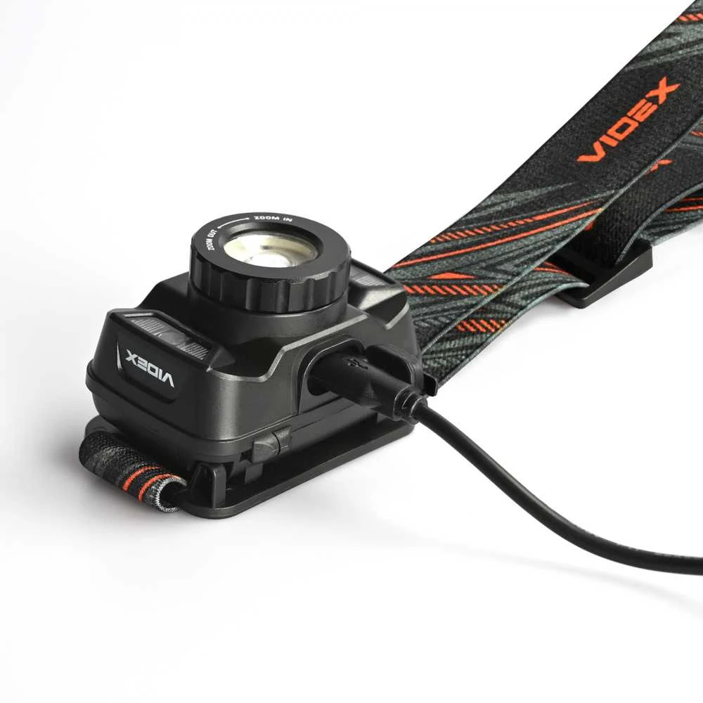 Įkraunamas galvos žibintas su judesio jutikliu LED CREE XTE 5W, Zoom, 270Lm 5000K, Li-ion 1800mAh, VIDEX VLF-H045Z – Optinis priartinimas fokusavimui ir bekontaktis jutiklio valdymas