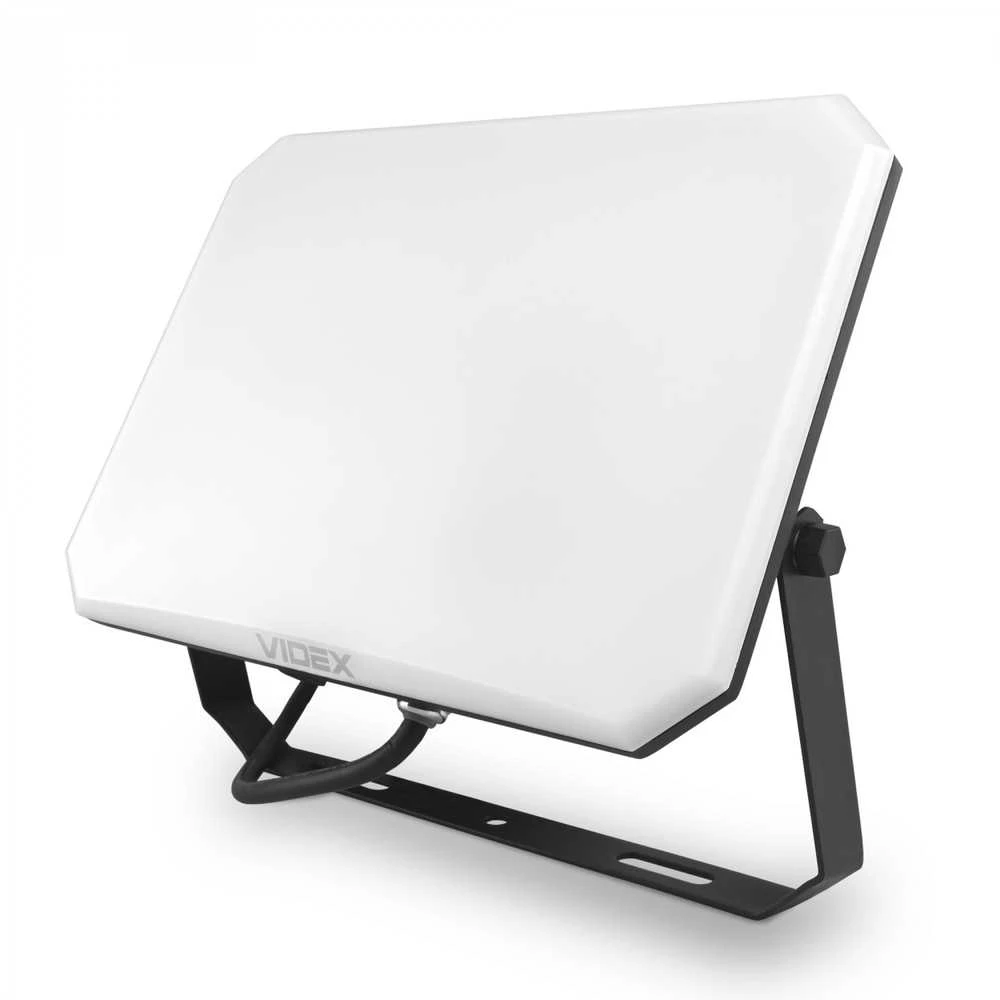 LED prožektorius 100W 8200Lm 5000K IP65, VIDEX VLE-F3-1005B – Kompaktiškas aliuminio korpusas