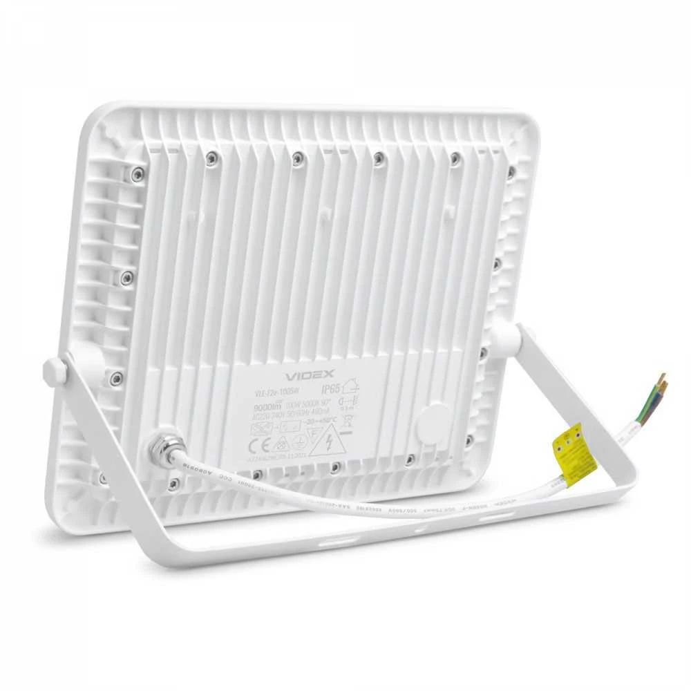 LED prožektorius 100W 9000Lm 5000K IP65, VIDEX VLE-F2e-1005W | LUCA – Sustiprintas aliuminio radiatorius ilgalaikiam aušinimui