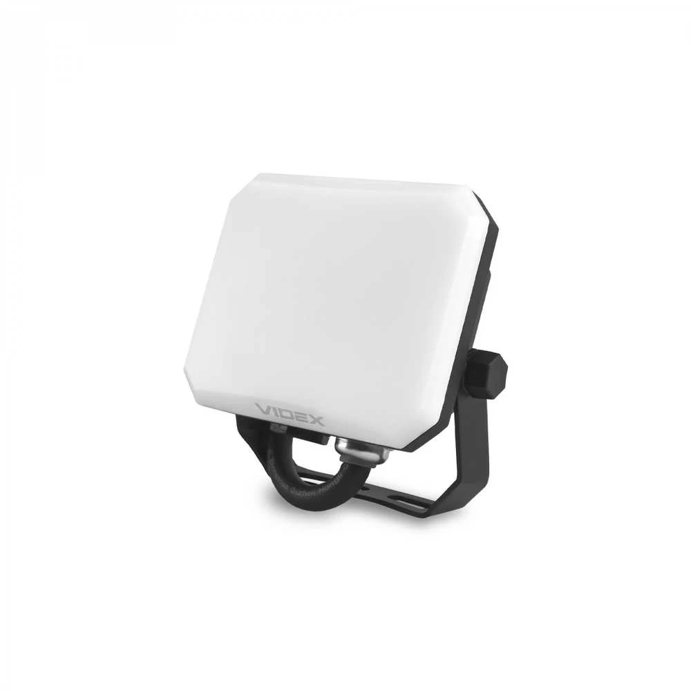 LED prožektorius 10W 800Lm 5000K IP65, VIDEX VLE-F3-0105B – Kompaktiškas aliuminio korpusas