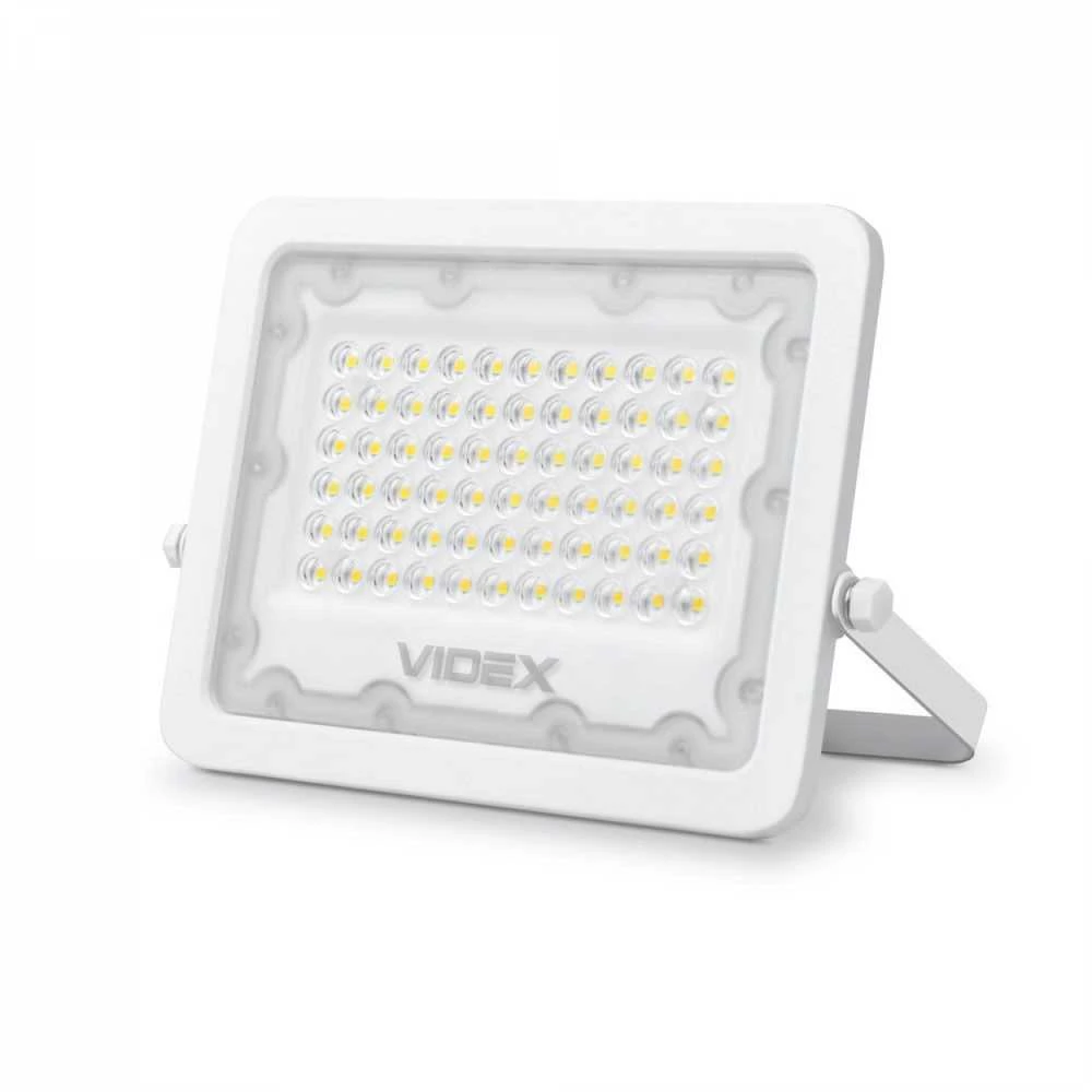 LED prožektorius 50W 4500Lm 5000K IP65, VIDEX VLE-F2e-505W | LUCA – Sustiprintas aliuminio radiatorius ilgalaikiam aušinimui