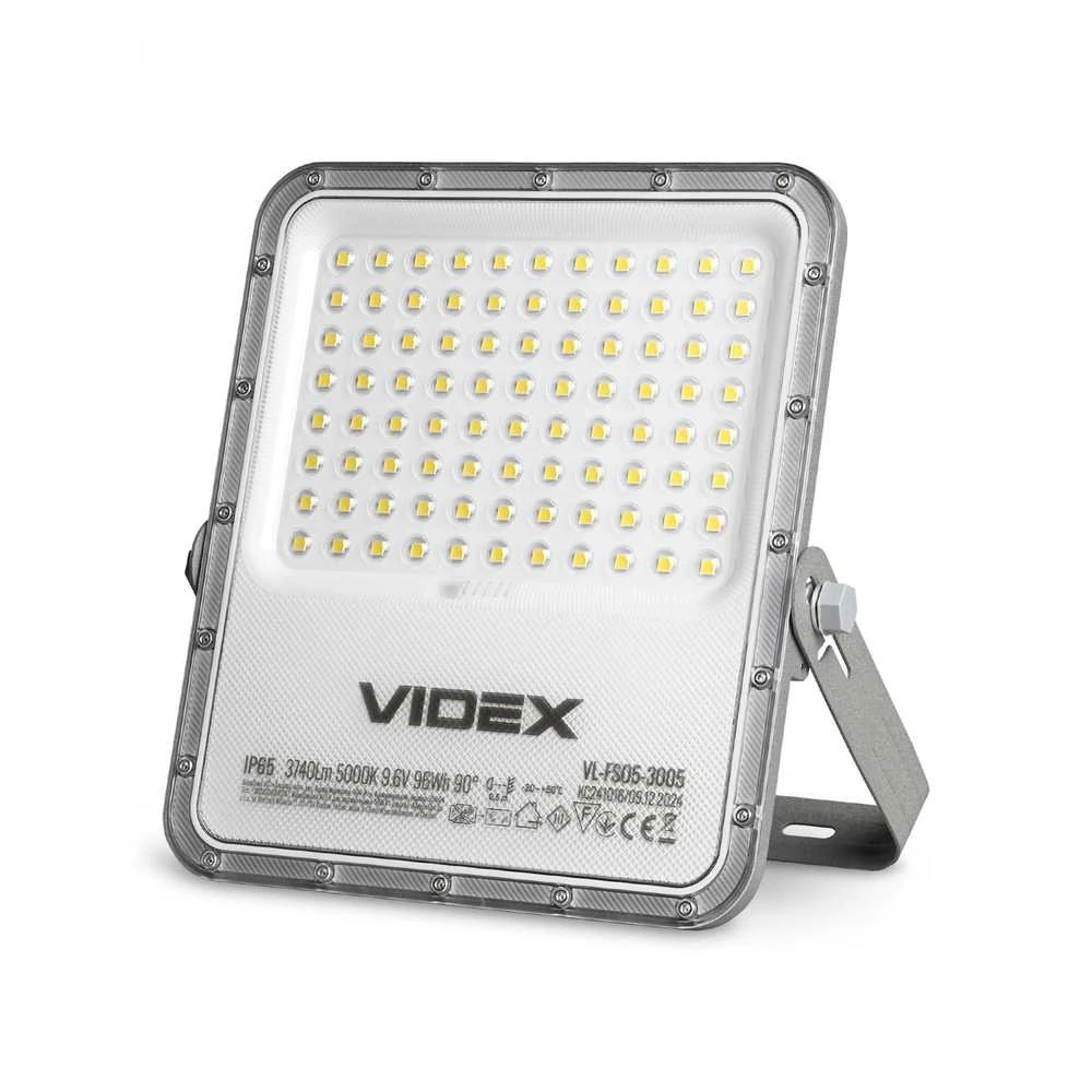 Saulės LED prožektorius su saulės baterija 96Wh 3740Lm 5000K IP65 LiFePO4 10000 mAh 35W, VIDEX VL-FSO5-3005 – Monokristalinė baterija visiškai nepriklausomybei nuo elektros tinklo