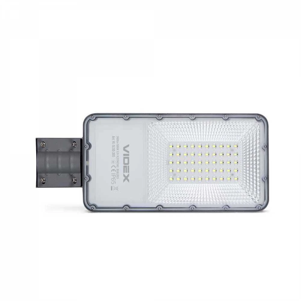 Saulės gatvės šviestuvas 30W 2500Lm 5000K LiFePO4 25000 mAh, VIDEX VL-SLSO-305 – 100% autonomija be kabelių tranšėjų ir šalčiui atsparus LiFePO4 akumuliatorius