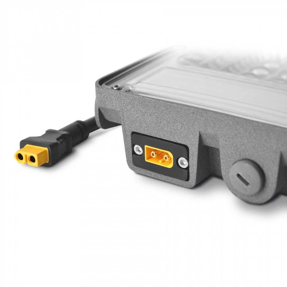 Saulės LED prožektorius su jutikliu ir saulės baterija 20Wh 600Lm 5000K IP65 LiFePO4 5000 mAh 3.2V 10W, VIDEX VLE-FSO-205-S – Monokristalinė baterija visiškai nepriklausomybei nuo elektros tinklo