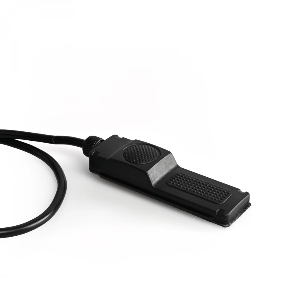 Valdymo taktinis mygtukas VIDEX VLF-ARM-01 žibintų modeliams VLF-AT255RG, VLF-AT265, IP68 – Nuotolinis taktinis spaudimo skydelis skubiam ginklo žibintų valdymui