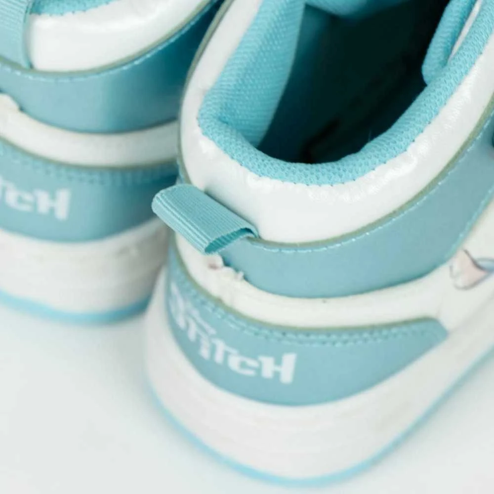 32 pritūpimai Stitch Šviesiai mėlyna