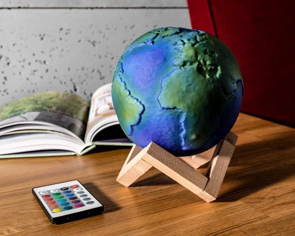 Upominkarnia Stalinė lempa Dovanų parduotuvė 3D GLOBAL lempa