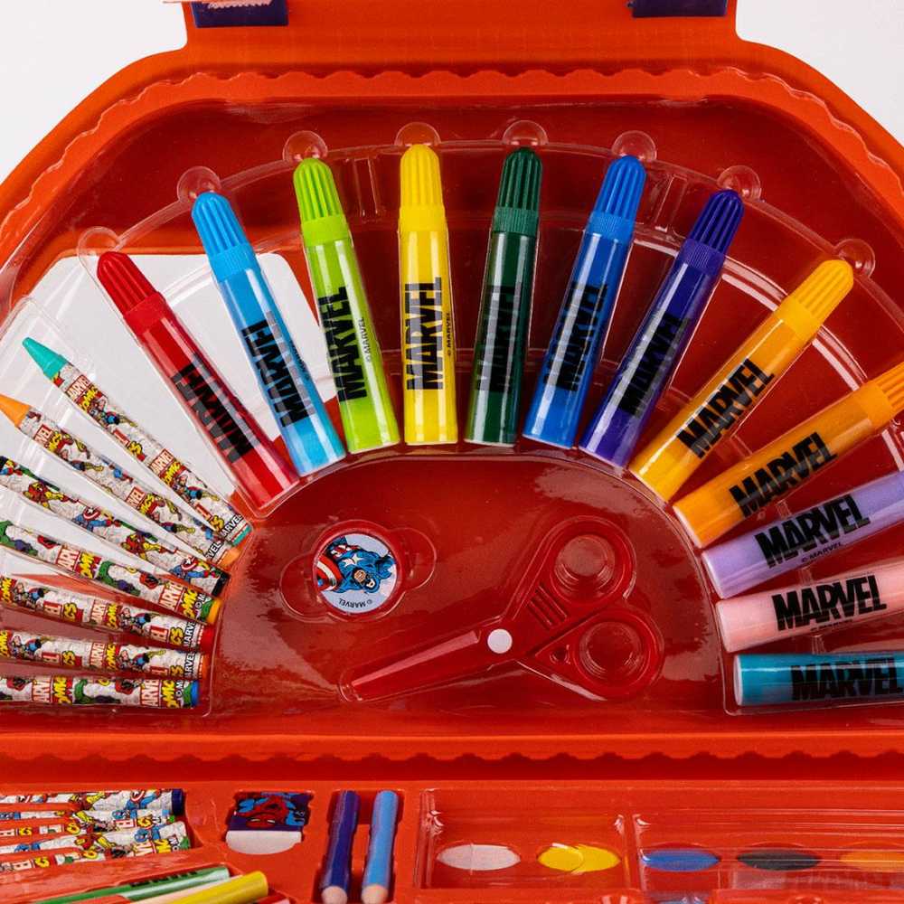 50 dalių „Avengers Marvel“ kanceliarinių prekių rinkinys