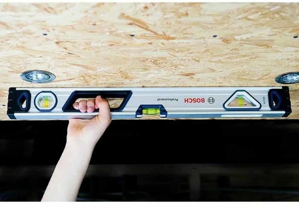 Bosch 60 cm gulsčiukas