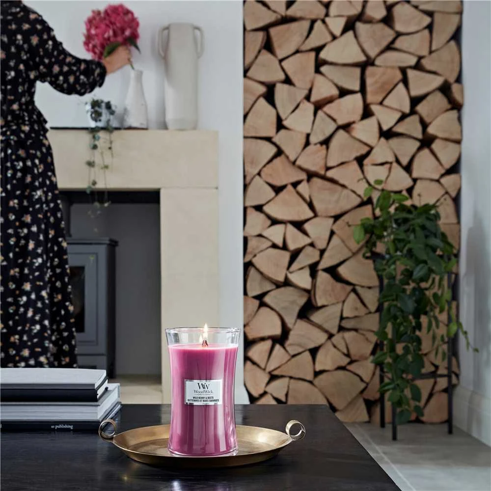 WoodWick Aromatinė žvakė (Wild Berry & Beets), 609,5 g