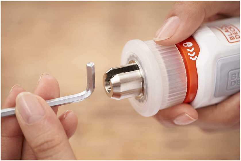 Black & Decker Juodas & Decker HEXDRIVER, cordless furniture screwdriver BCRTA01 (baltas/oranžinis, 3.6 volts)
