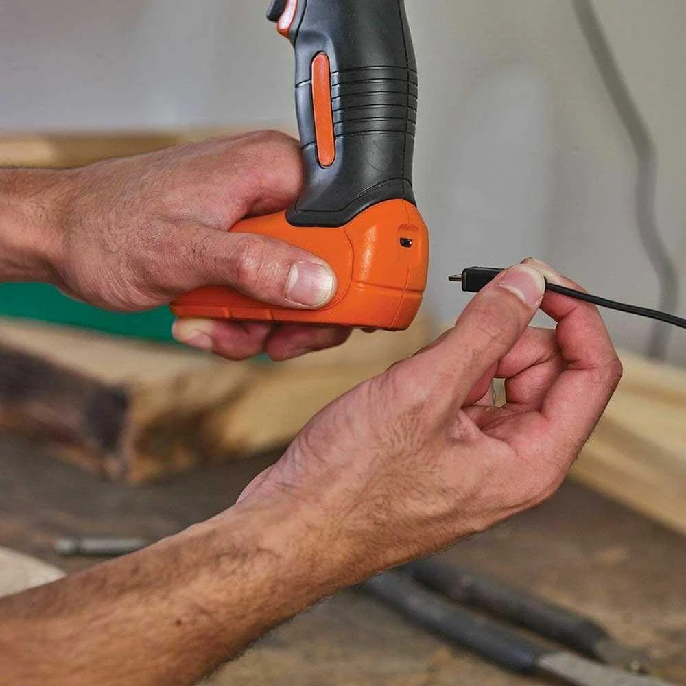 Black & Decker Juodas & Decker wiertarko-wkrętarka akumuliatorinė 7,2V, Juodas & Decker [BDCD8-QW] 1,5Ah, Li-Ion