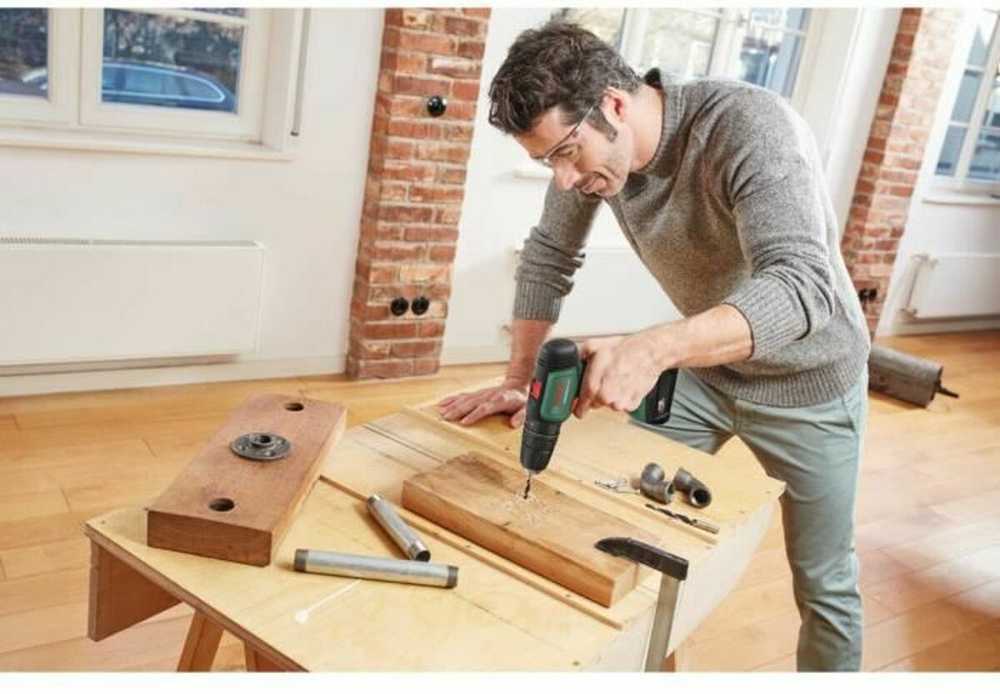 Bosch UniversalImpact18 (1x1,5) Akum.smūginis gręžtuvas