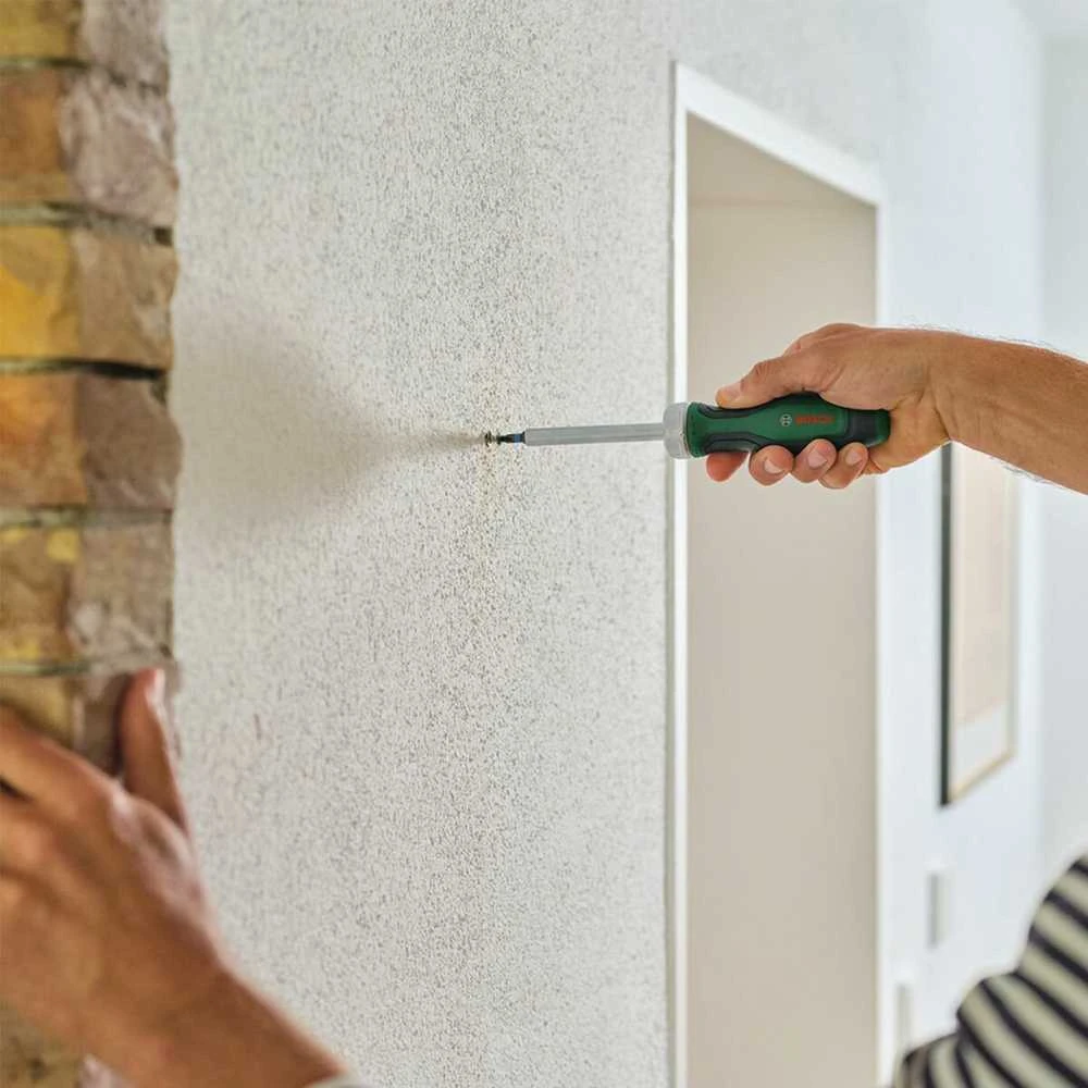 Bosch reketinis atsuktuvas 18 antgalių