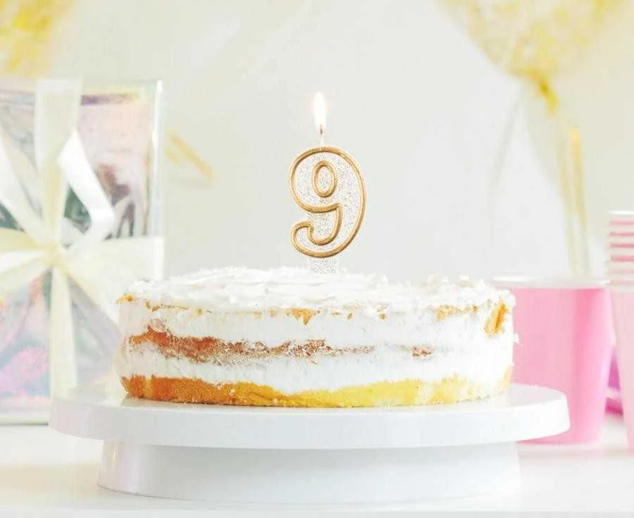 GoDan Candle DIGITAL 9 gimtadienis, auksinis kontūras