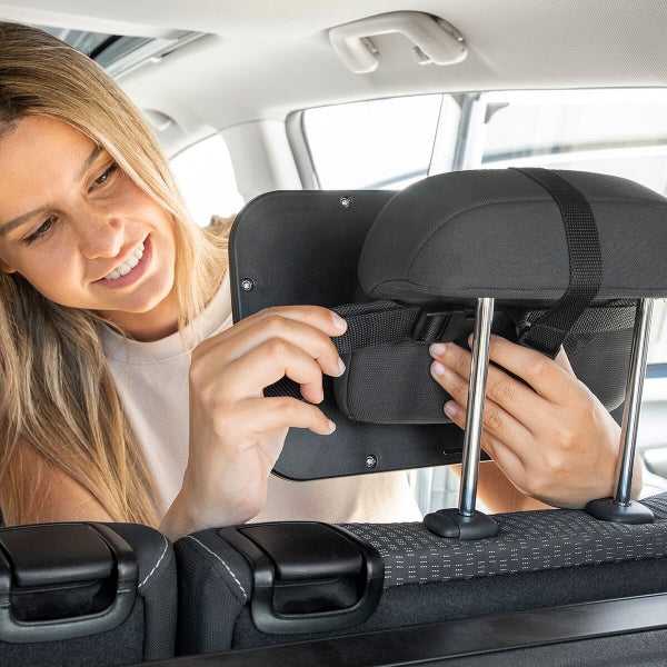 Automobilio veidrodėlis vaikų saugumui