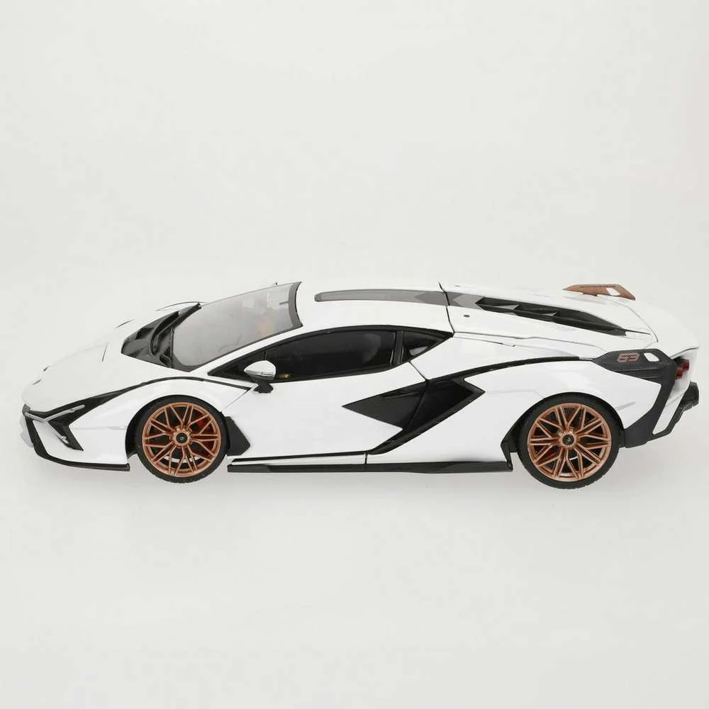 Bburago BBU 1:18 LamborghiniSian FKP37 baltas 11046WT 14378