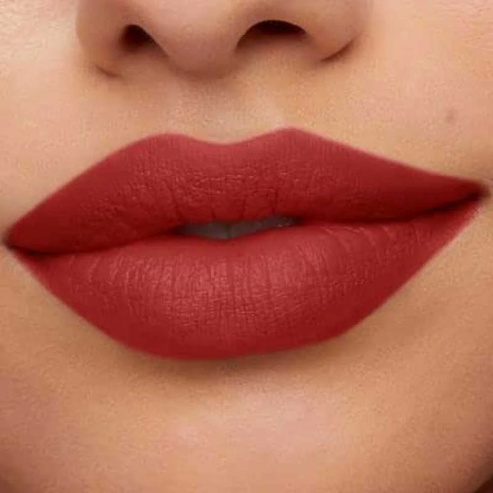 Bare Minerals Bareminerals Mineralist Lasting Lip Liner lūpų pieštukas, atspalvis: Treasured Raudona - Cranberry Mid-Toned Raudona, 1.3 g