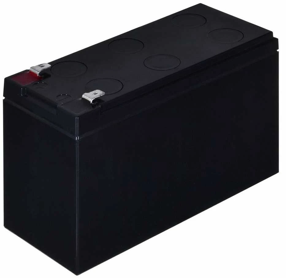 Hitachi Csb ORVALDI 850 LCD W / USB (4 IEC320 IŠVESTYS)