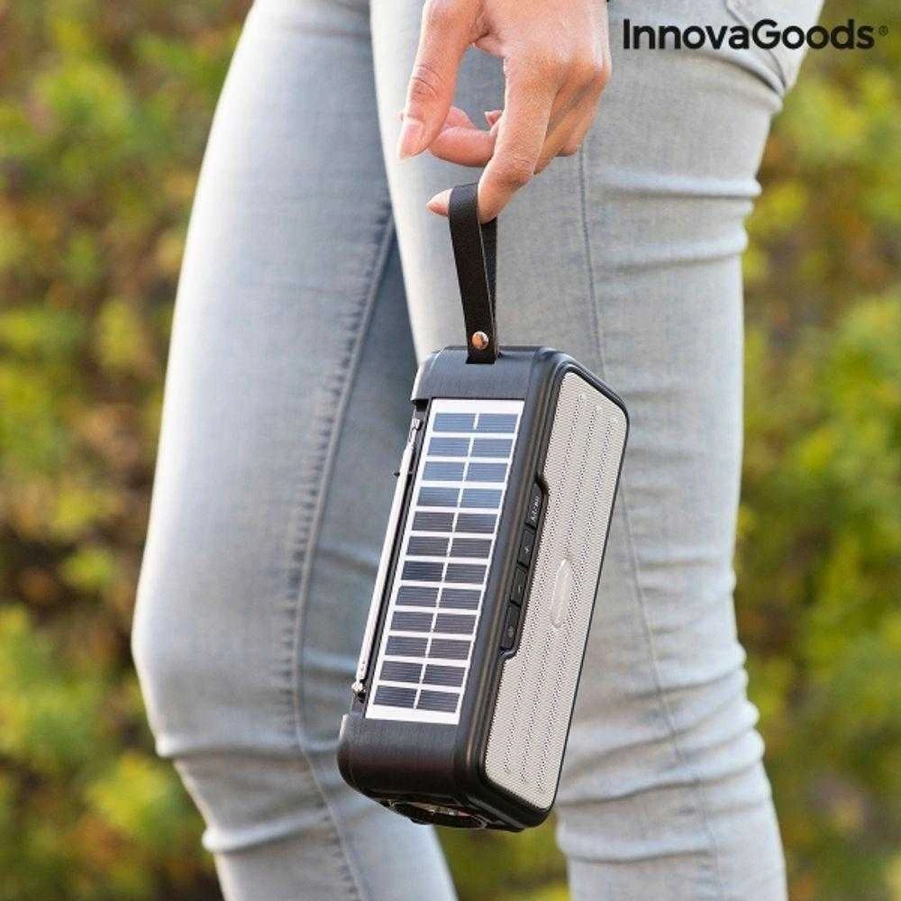 Belaidis garsiakalbis su saulės energijos įkrovimu ir LED žibintuvėliu Sunker InnovaGoods