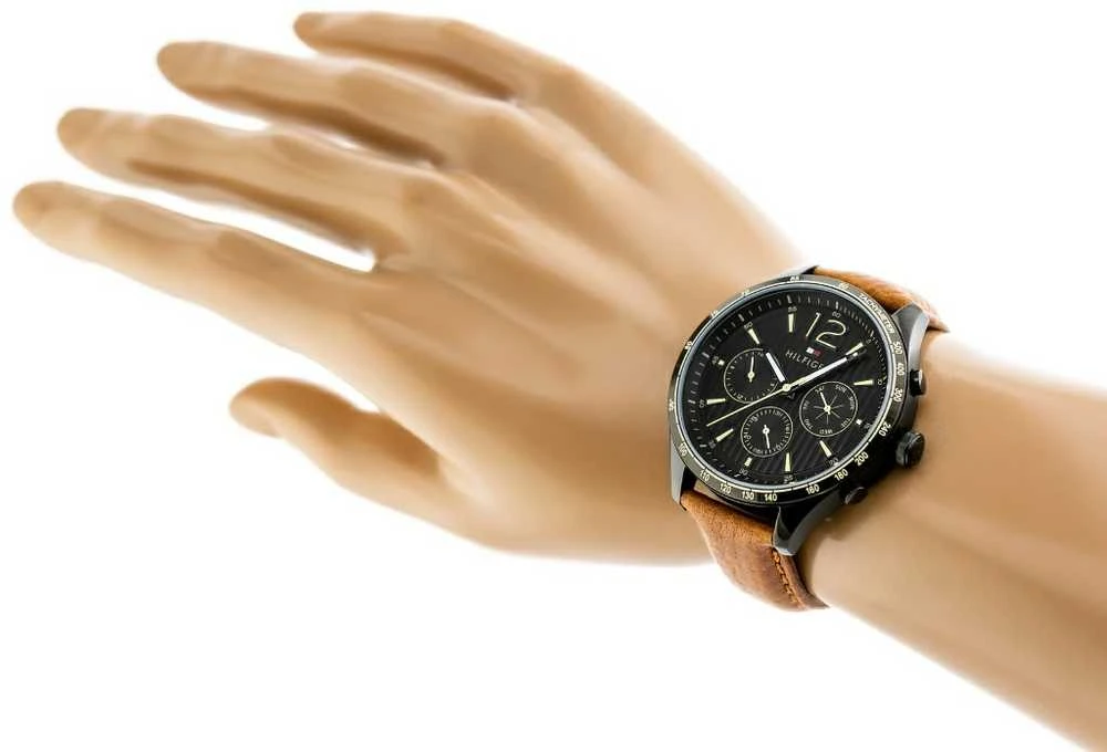 CASIO MTP-M305D-1A VYRIŠKAS LAIKRODIS + DĖŽUTĖ