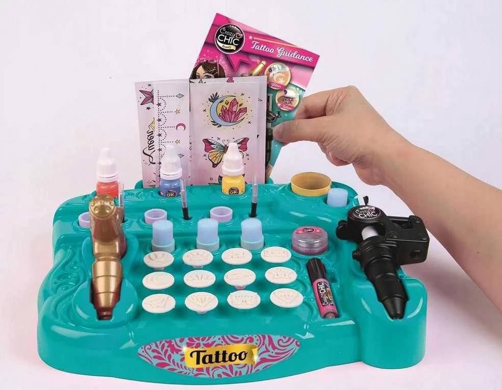 Clementoni rinkinys – Crazy Chic tatuiruočių studija