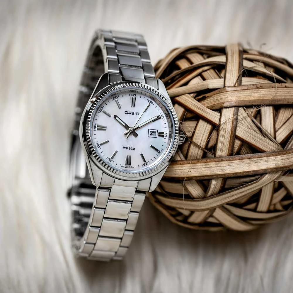 DANIEL WELLINGTON MOTERIS LAIKRODIS DW00100473 – PETITE UNITONE 28mm (zw506d)