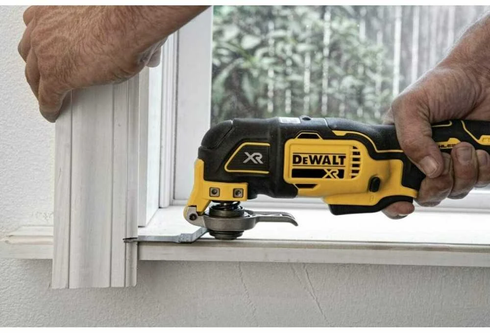 DEWALT daugiafunkcinis įrankis DCS356NT 18V, be akumuliatoriaus ir kroviklio, TSTAK lagaminas