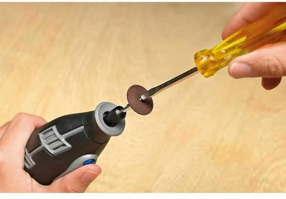 Dremel pjovimo priedų rinkinys 69 vnt.
