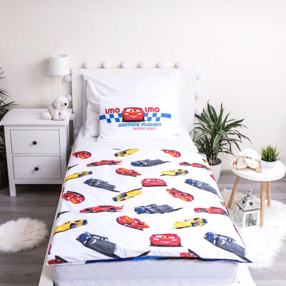 Patalynė bawełniana 100x135 Cars Auta 8322 balta raudona mėlyna Zygzak McQueen poszewka 40x60 dziecięca do łóżeczka